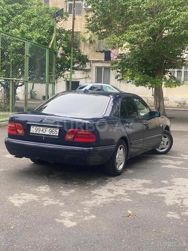 Mercedes E 240 1998, 355,000 km - 2.4 l - Bakı