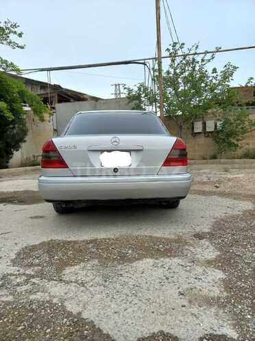 Mercedes C 200 1994, 270,415 km - 2.0 l - Bakı