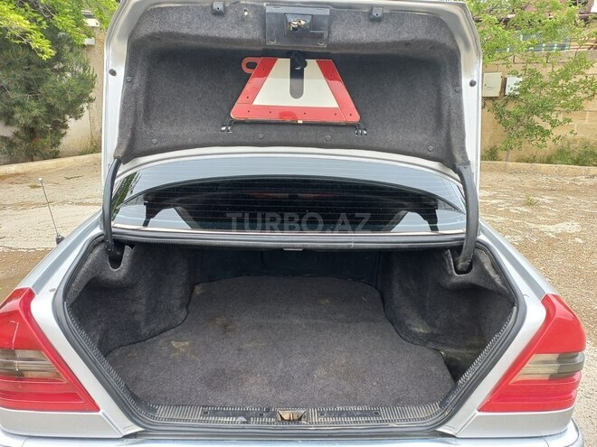 Mercedes C 200 1994, 270,415 km - 2.0 l - Bakı