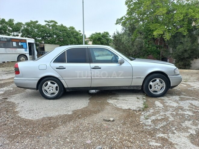 Mercedes C 200 1994, 270,415 km - 2.0 l - Bakı