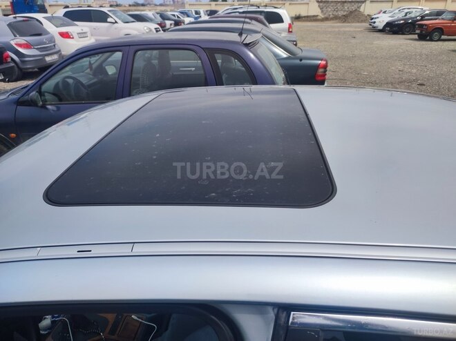 BMW 528 1996, 500,000 km - 2.8 l - Sumqayıt