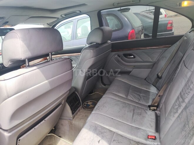 BMW 528 1996, 500,000 km - 2.8 l - Sumqayıt