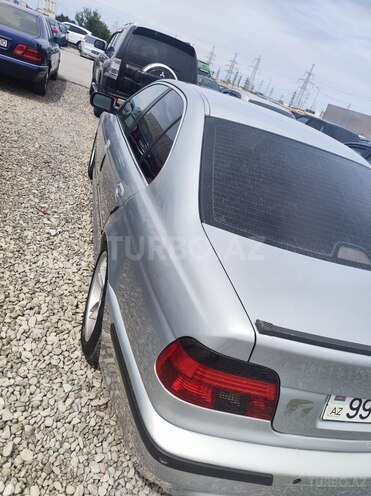BMW 528 1996, 500,000 km - 2.8 l - Sumqayıt