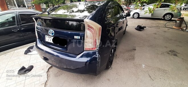Toyota Prius 2013, 195,000 km - 1.8 л - Bakı