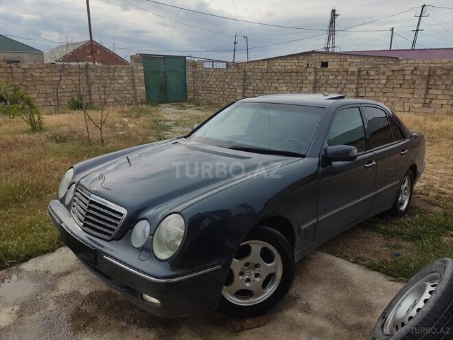 Mercedes E 270 2000, 490,000 km - 2.7 l - Bakı