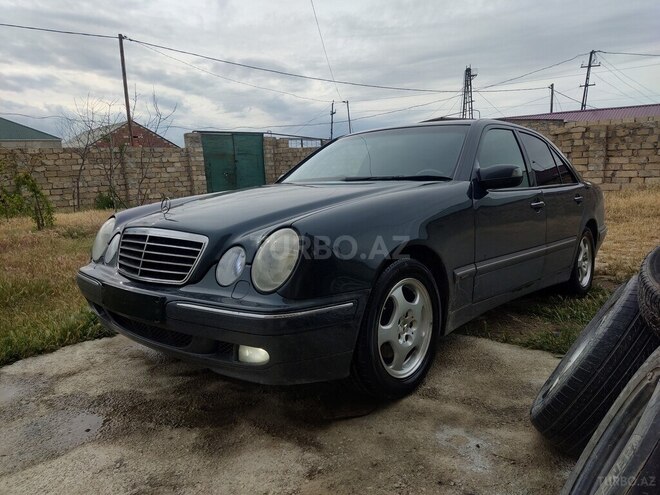 Mercedes E 270 2000, 490,000 km - 2.7 l - Bakı