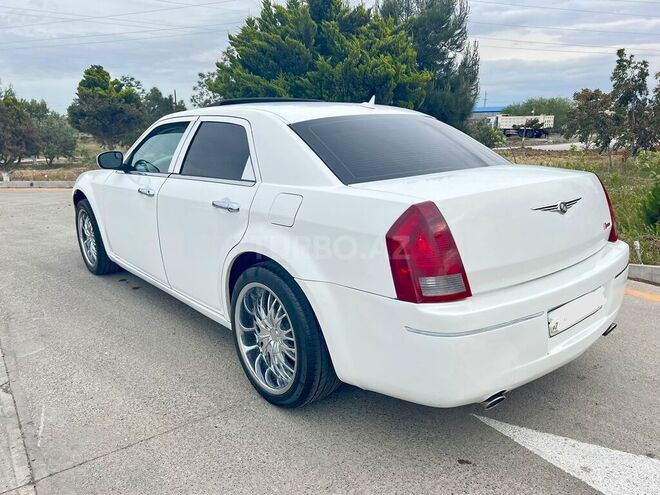 Chrysler 300C 2006, 212,000 km - 3.5 l - Xırdalan