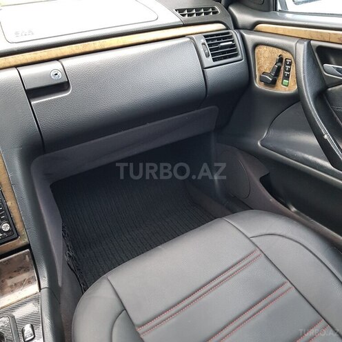 Mercedes E 320 1999, 460,478 km - 3.2 l - Bakı