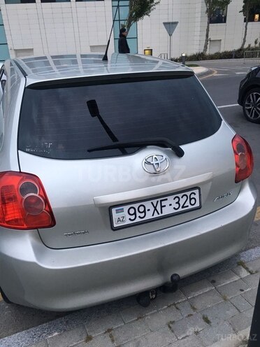 Toyota Auris 2008, 290,000 km - 1.4 l - Bakı