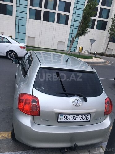 Toyota Auris 2008, 290,000 km - 1.4 l - Bakı