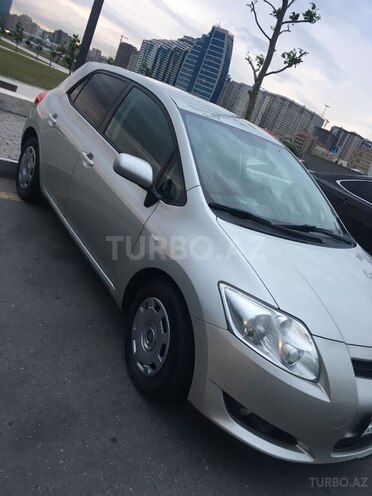 Toyota Auris 2008, 290,000 km - 1.4 l - Bakı