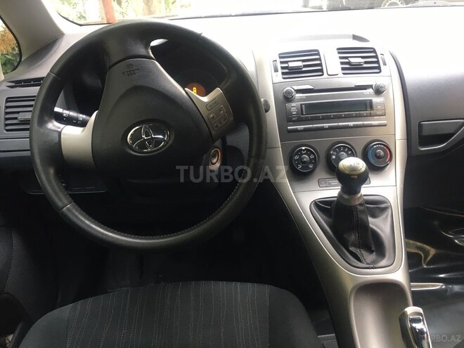 Toyota Auris 2008, 290,000 km - 1.4 l - Bakı