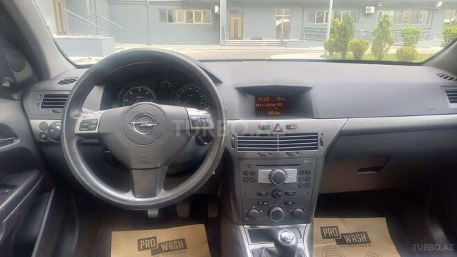 Opel Astra 2006, 175,000 km - 1.3 l - Bakı
