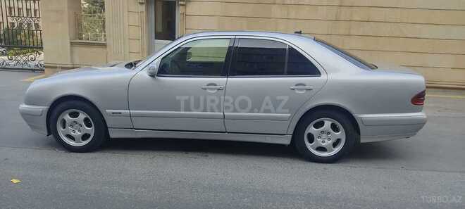 Mercedes E 220 2000, 549,000 km - 2.2 l - Bakı