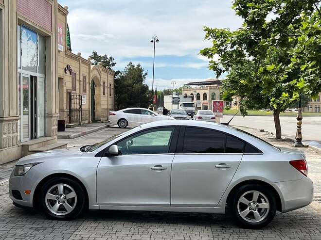 Chevrolet Cruze 2013, 281,200 km - 1.4 l - Gəncə