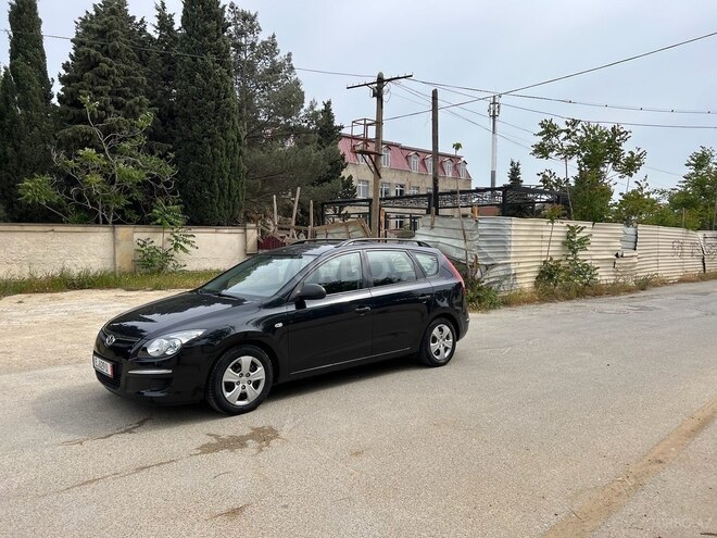 Hyundai i30 2009, 145,000 km - 1.4 l - Bakı