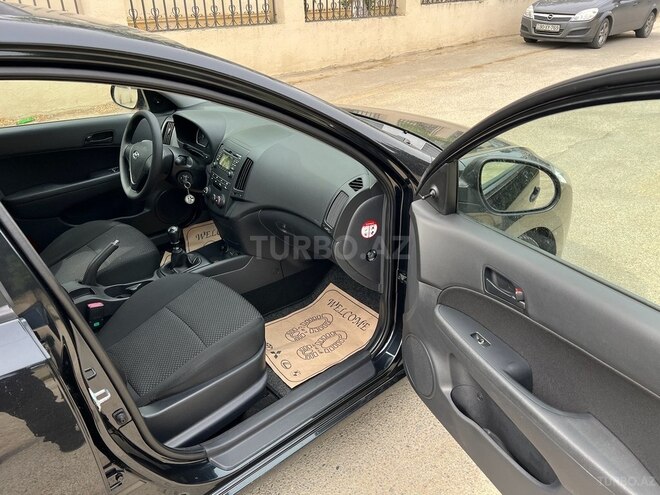 Hyundai i30 2009, 145,000 km - 1.4 l - Bakı