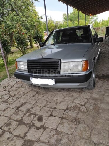 Mercedes 190 1990, 30,000 km - 2.0 л - Ağdaş