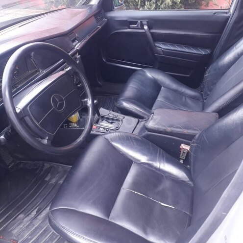 Mercedes 190 1990, 30,000 km - 2.0 л - Ağdaş
