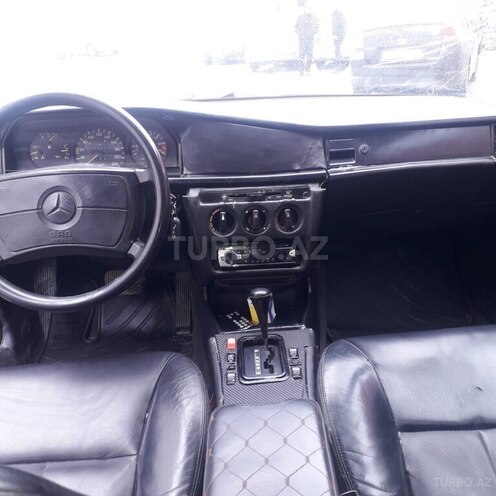 Mercedes 190 1990, 30,000 km - 2.0 л - Ağdaş