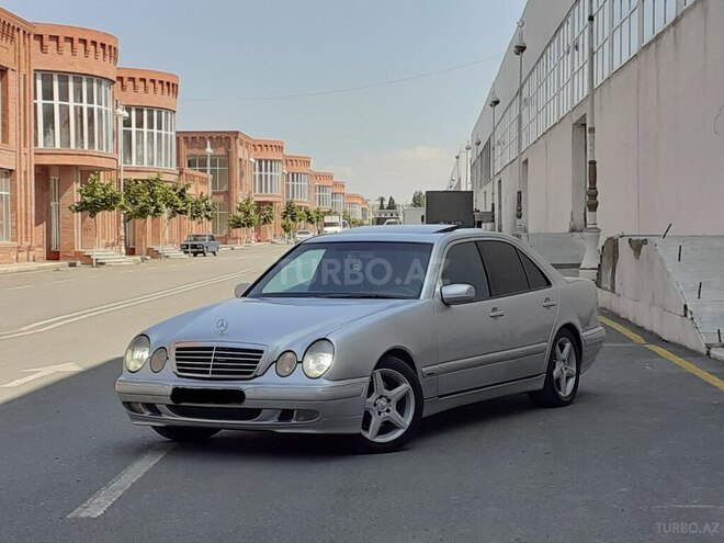 Mercedes E 320 2001, 250,000 km - 3.2 л - Gəncə