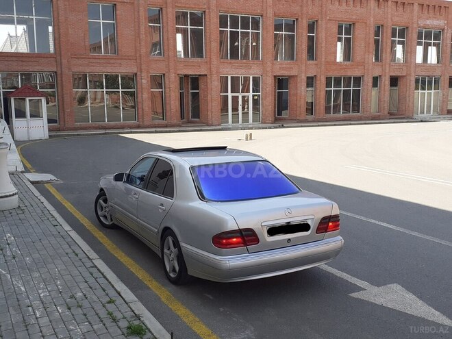 Mercedes E 320 2001, 250,000 km - 3.2 л - Gəncə