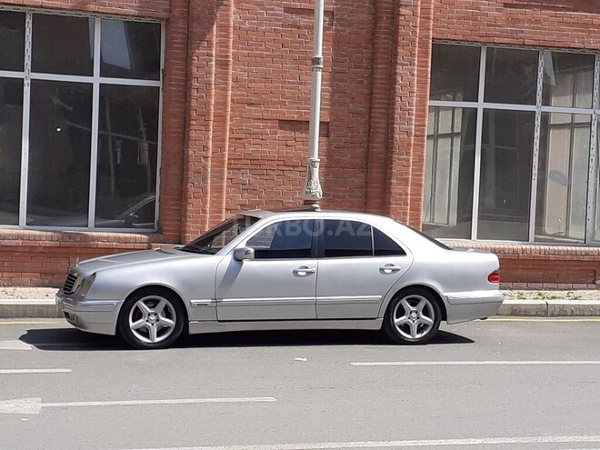 Mercedes E 320 2001, 250,000 km - 3.2 л - Gəncə