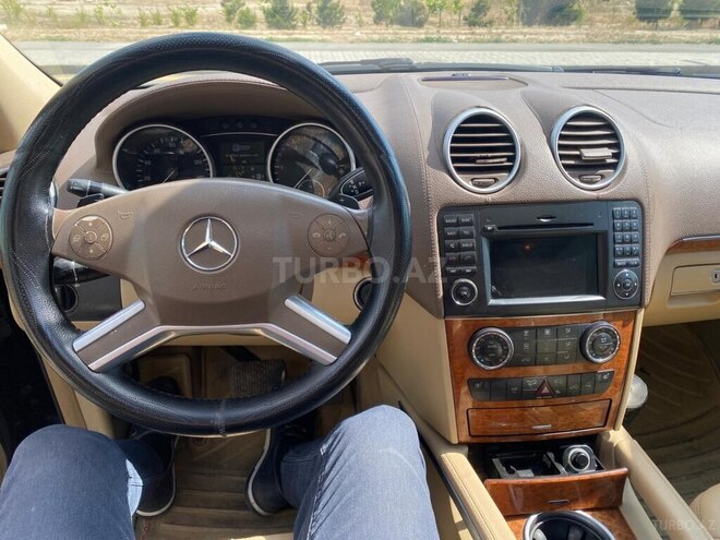Mercedes GL 320 2009, 246,000 km - 3.0 л - Bakı
