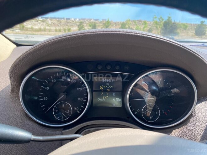 Mercedes GL 320 2009, 246,000 km - 3.0 л - Bakı