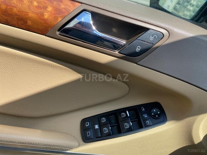 Mercedes GL 320 2009, 246,000 km - 3.0 л - Bakı