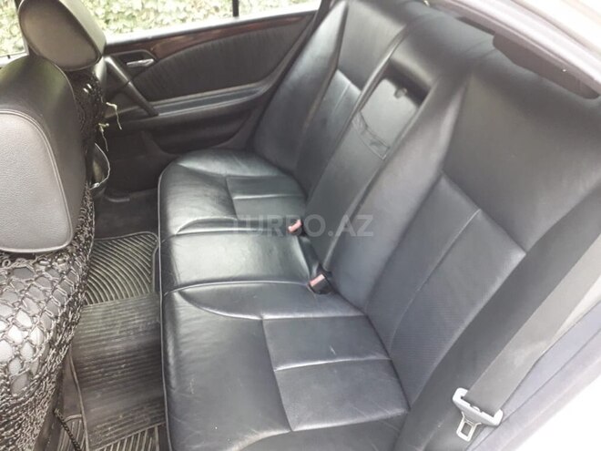 Mercedes E 280 1998, 302,000 km - 2.8 l - Bakı