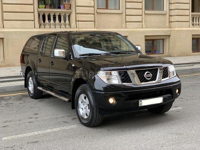 Nissan Navara 2015, 119,200 km - 2.5 l - Bakı