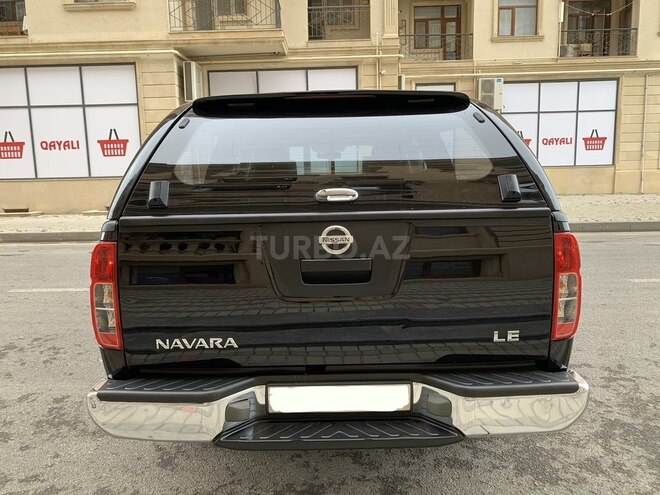 Nissan Navara 2015, 119,200 km - 2.5 l - Bakı