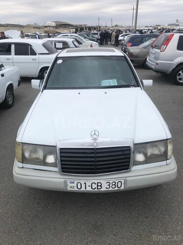 Mercedes E 200 1989, 200,000 km - 2.0 l - Bakı