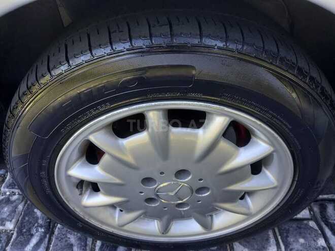 Mercedes E 320 1998, 408,000 km - 3.2 l - Bakı