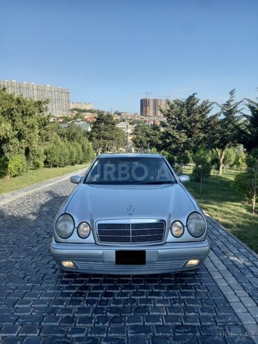 Mercedes E 320 1998, 408,000 km - 3.2 l - Bakı