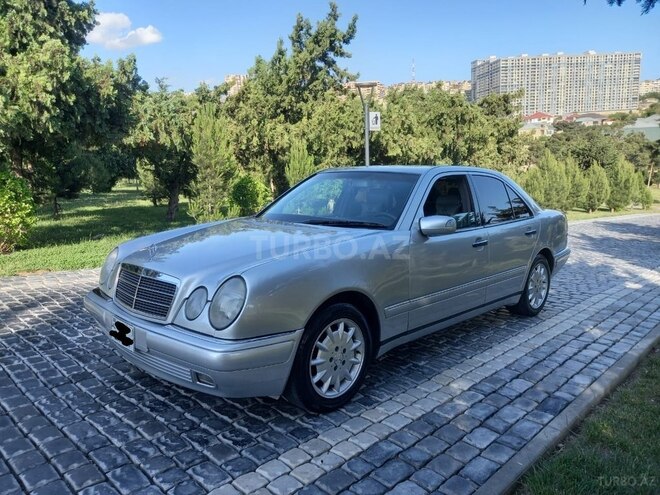 Mercedes E 320 1998, 408,000 km - 3.2 l - Bakı