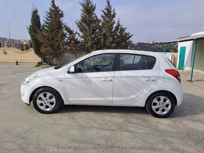 Hyundai i20 2009, 158,000 km - 1.4 l - Bakı