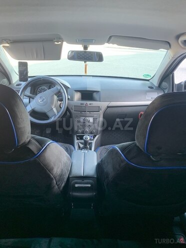 Opel Astra 2005, 250,000 km - 1.4 l - Gəncə