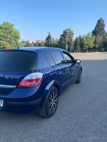 Opel Astra 2005, 250,000 km - 1.4 l - Gəncə
