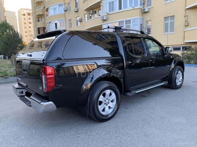 Nissan Navara 2014, 158,240 km - 2.5 l - Bakı