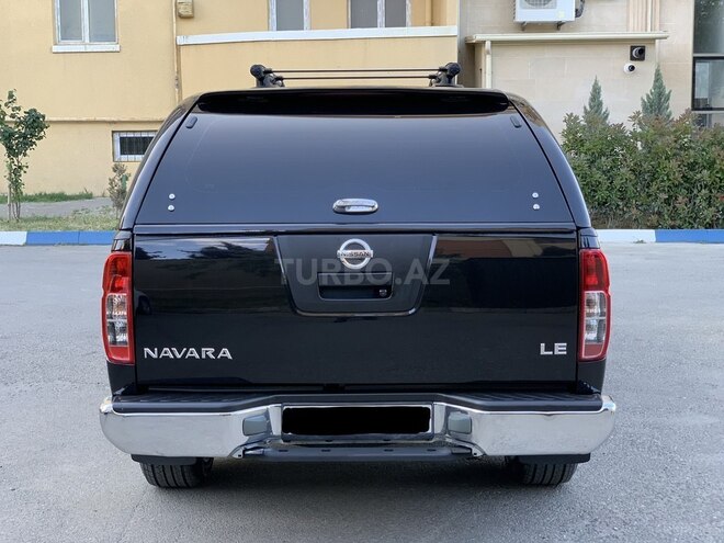 Nissan Navara 2014, 158,240 km - 2.5 l - Bakı