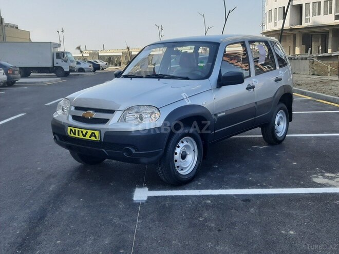 Chevrolet Niva 2016, 17,400 km - 1.7 l - Bakı