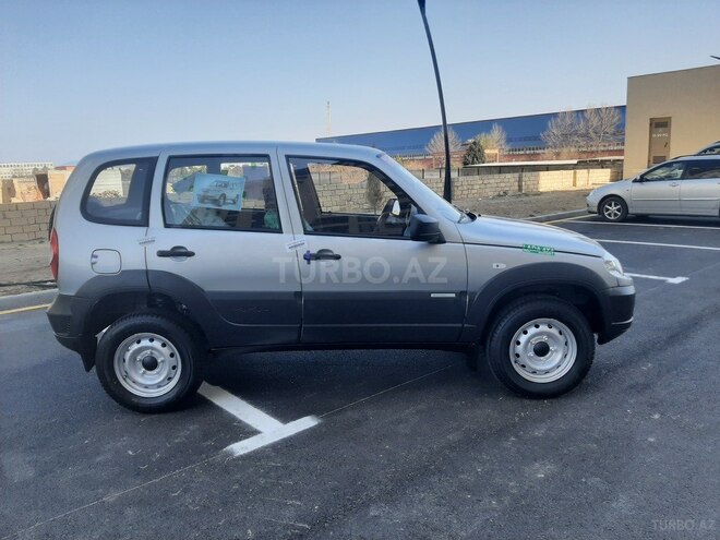 Chevrolet Niva 2016, 17,400 km - 1.7 l - Bakı