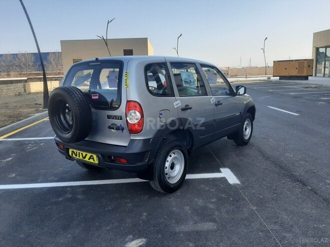 Chevrolet Niva 2016, 17,400 km - 1.7 l - Bakı