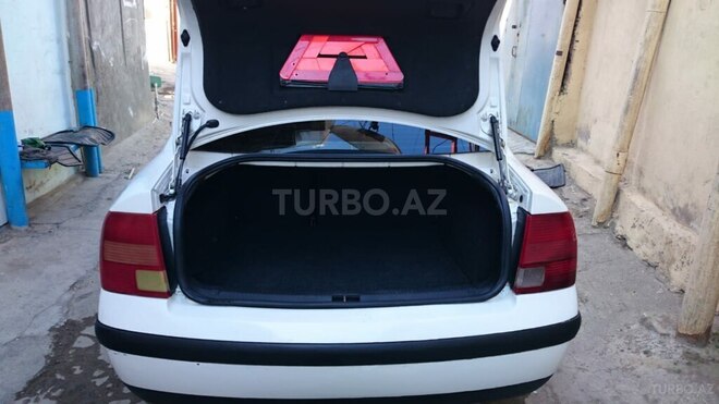 Volkswagen Passat 1999, 470,000 km - 1.8 l - İsmayıllı