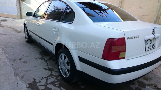Volkswagen Passat 1999, 470,000 km - 1.8 l - İsmayıllı