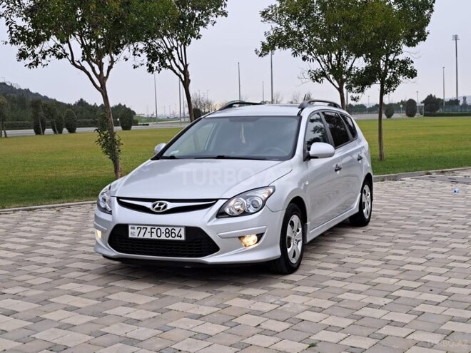 Hyundai i30 2010, 242,500 km - 1.6 л - Bakı