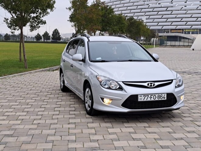 Hyundai i30 2010, 242,500 km - 1.6 л - Bakı