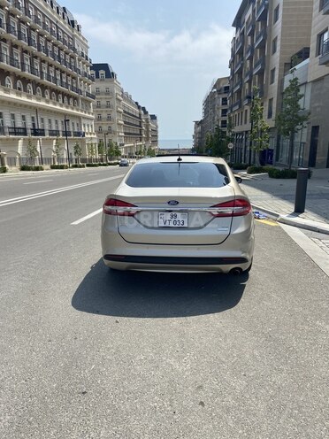 Ford Fusion 2018, 124,300 km - 1.5 l - Bakı